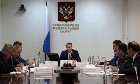 Подготовку объектов ЖКХ Кировской области к осенне-зимнему периоду обсудили на окружном уровне