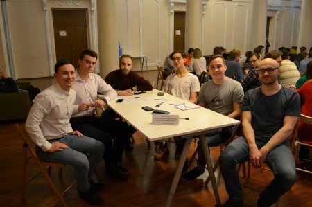 В Кирове прошел региональный этап олимпиады ПФО среди студентов по игре «Что? Где? Когда?»