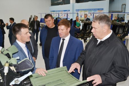Владимир Климов принял участие в открытии сборочного цеха АО «ВМП «АВИТЕК» после масштабной реконструкции