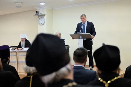 Игорь Васильев выступил на пленарном заседании XXIV Свято-Трифоновских образовательных чтений
