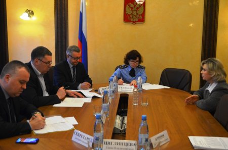 Владимир Климов провел прием граждан в региональной приемной Президента РФ