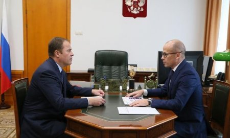 Игорь Комаров провел рабочую встречу с Главой Удмуртской Республики