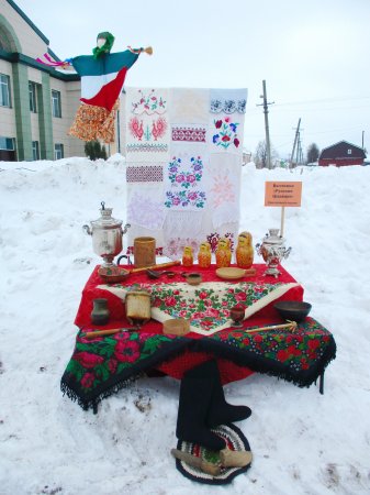 Выставка «Русские традиции»