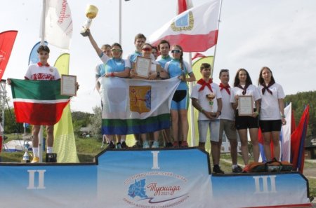 Команда из Кировской области вошла в пятерку сильнейших по итогам спортивно-туристского лагеря Туриада