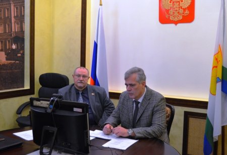 Главный федеральный инспектор обсудил решение социальных вопросов жителей Даровского района 