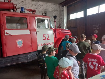 Дети посетили пожарно-спасательную часть Санчурского района