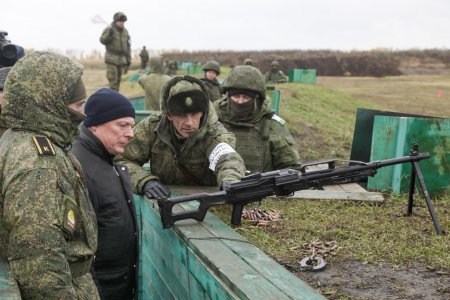 Игорь Паньшин и Олег Мельниченко проверили организацию боевого слаживания мобилизованных бойцов в Пензенской области