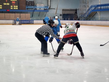 В Кировской области стартовал региональный этап всероссийских соревнований «Золотая шайба»
