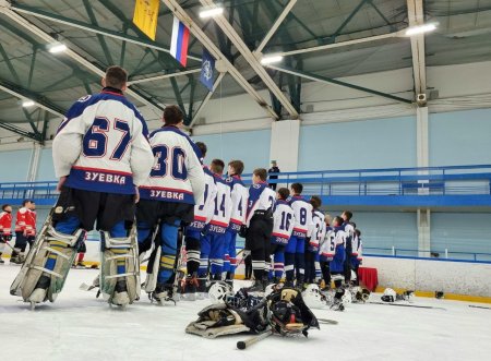 Команда «Спартаковец» из Вятских Полян становится победителем регионального этапа «Золотая шайба»